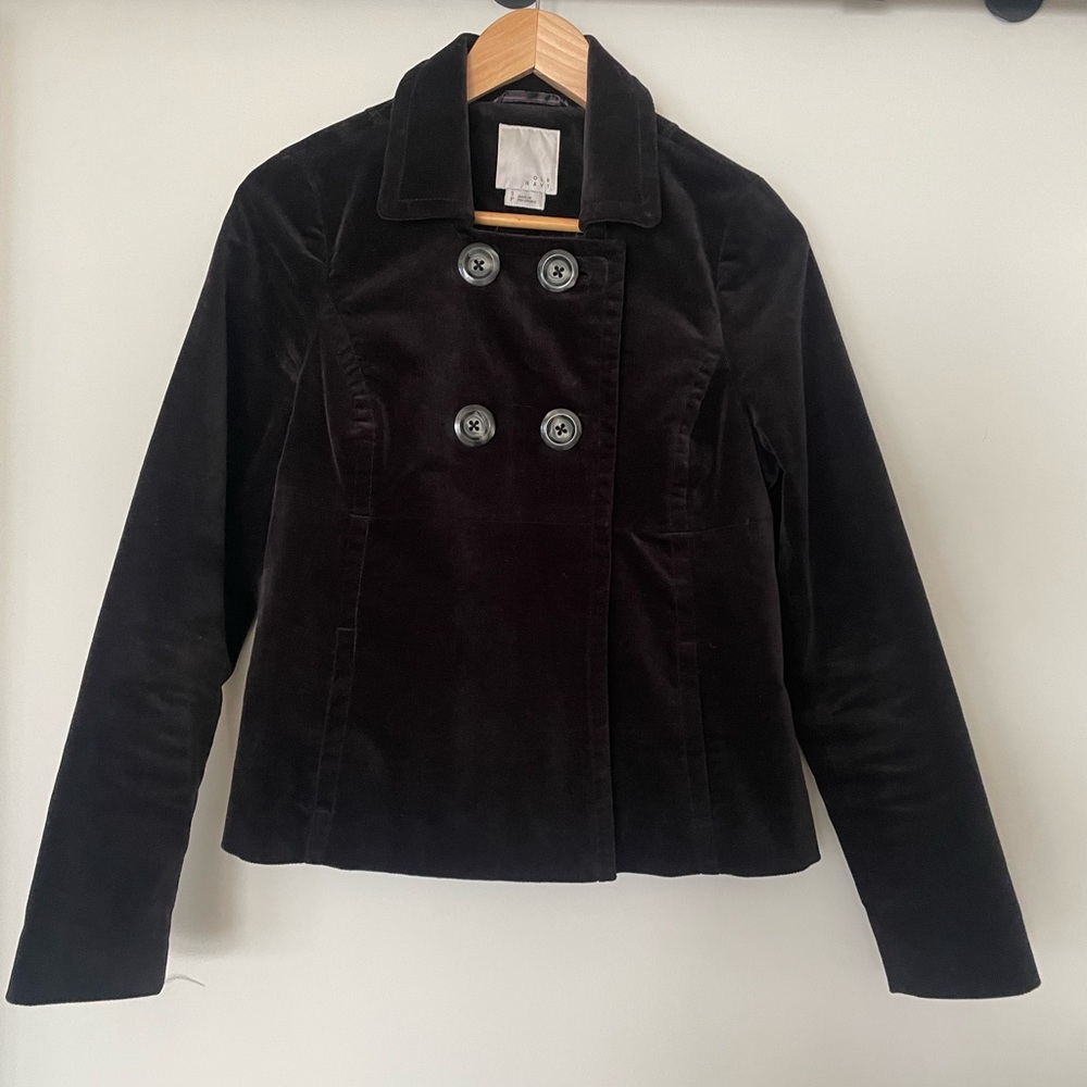 Cropped A line black velvet jacket